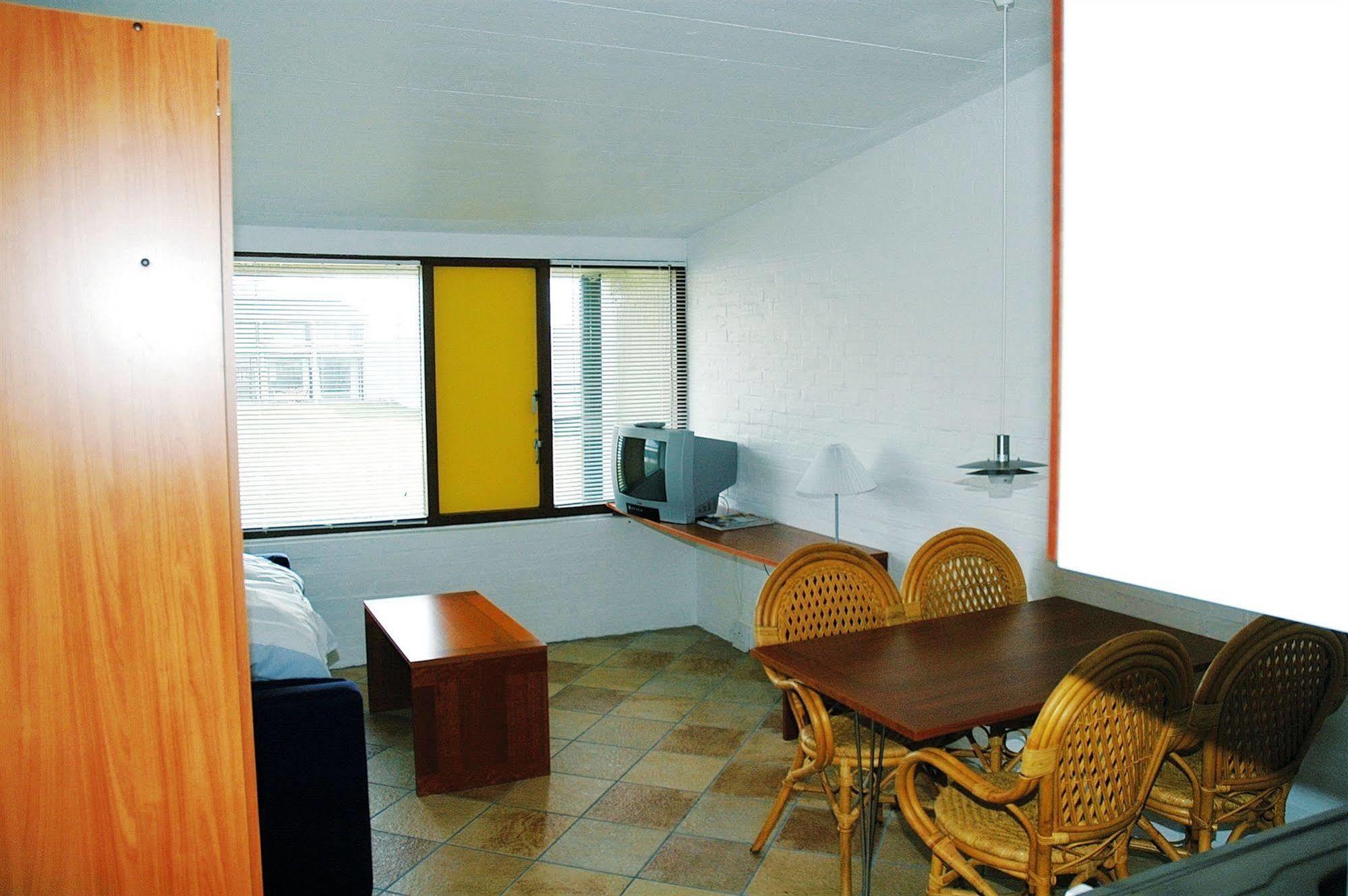 Hotel Lakolk Romo Kirkeby Bagian luar foto