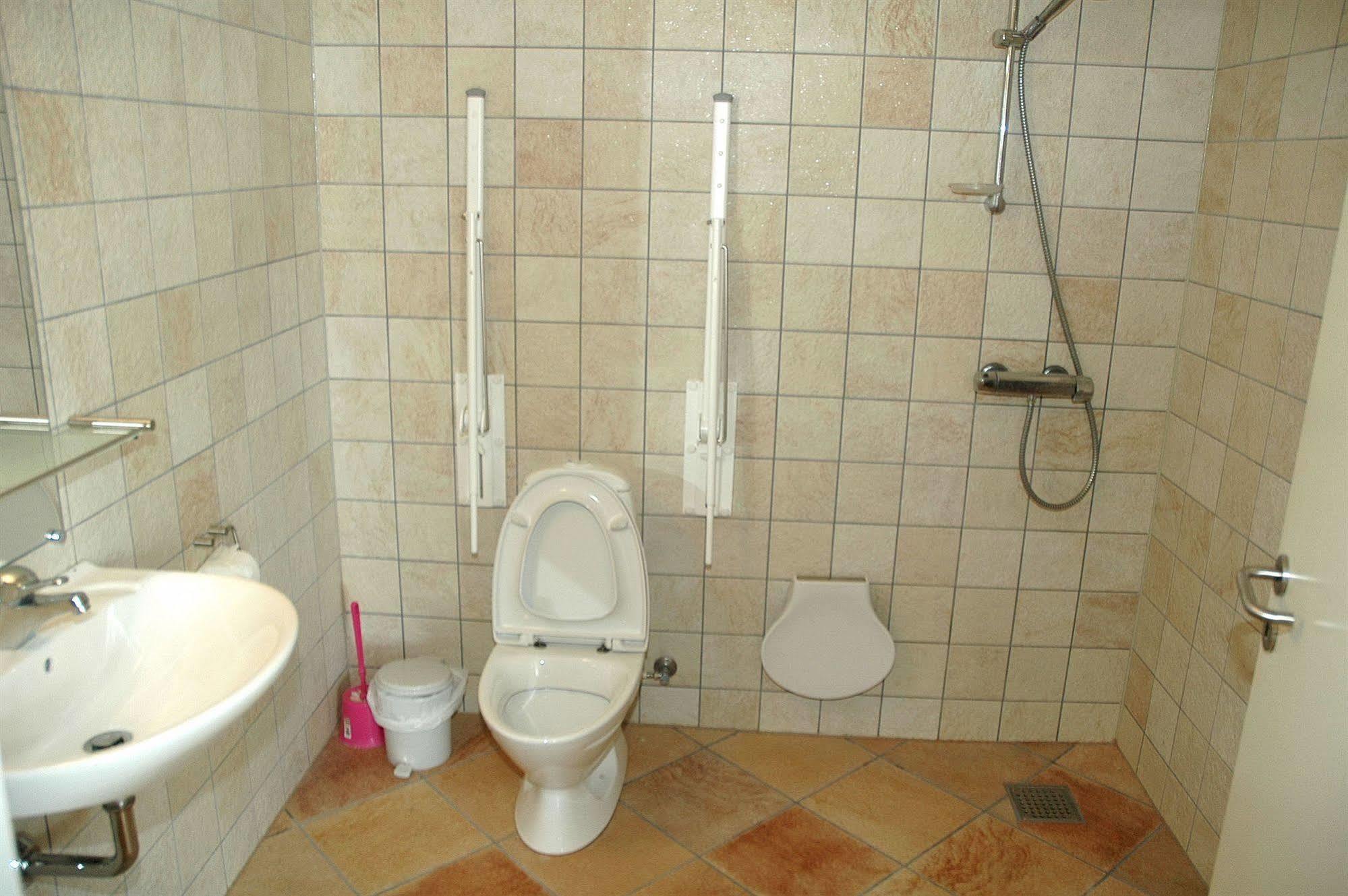 Hotel Lakolk Romo Kirkeby Bagian luar foto